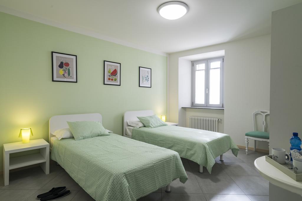 Chery Bed & Breakfast Riva San Vitale Phòng bức ảnh